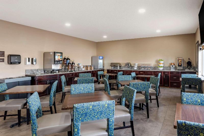 هتل Comfort Inn & Suites Pueblo