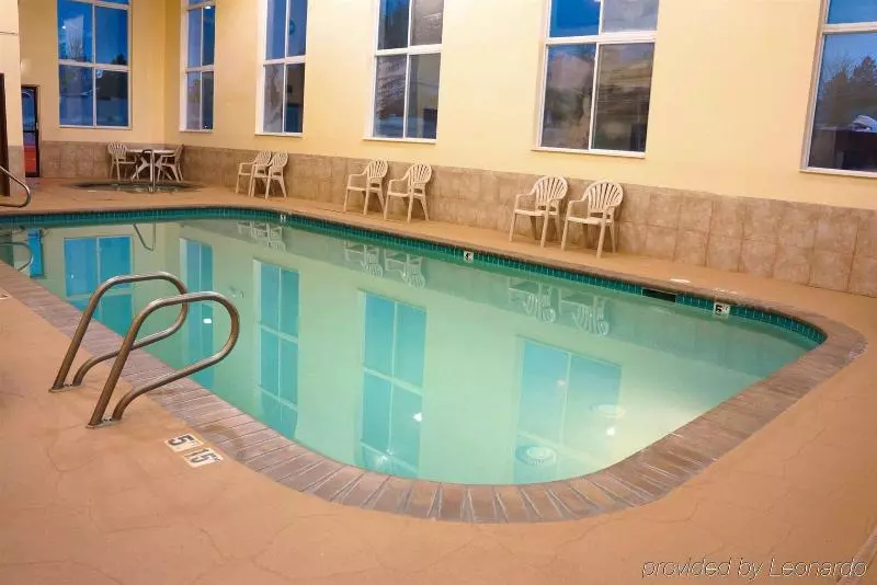 호텔 Comfort Inn & Suites Pueblo