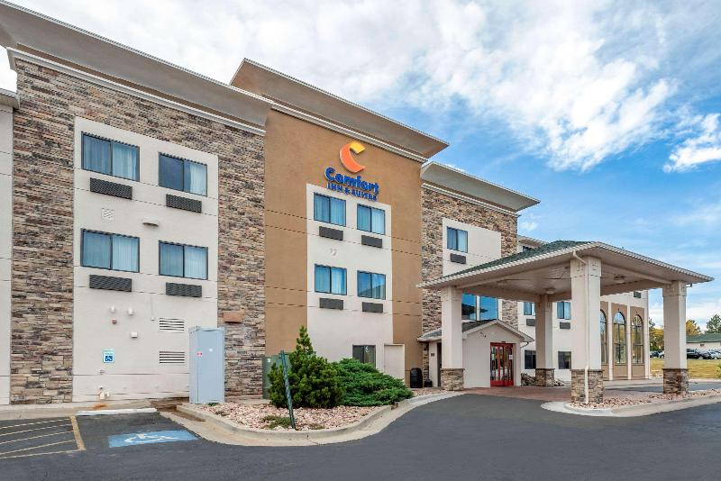 هتل Comfort Inn & Suites Pueblo