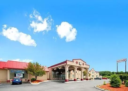 호텔 Econo Lodge Chicopee
