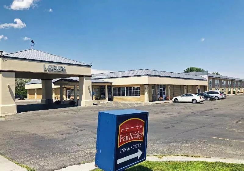 호텔 Fairbridge Extended Stay, A Kitchenette