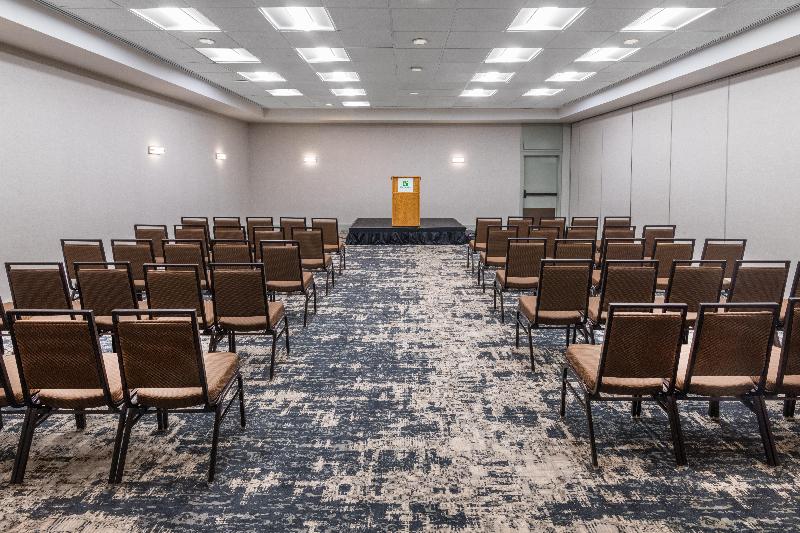 هتل Holiday Inn Denver East, An Ihg