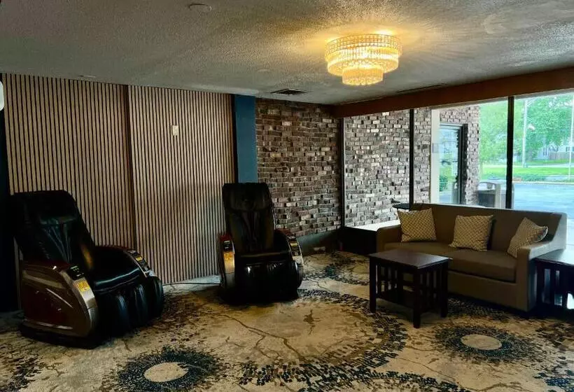 酒店 Pine Lake Resort And Banquets