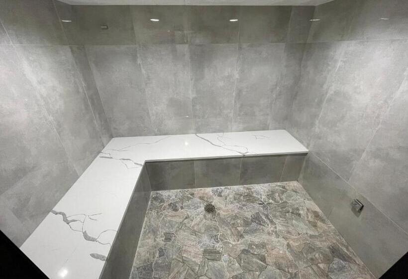 ホテル Pine Lake Resort And Banquets