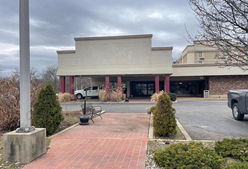 ホテル Pine Lake Resort And Banquets