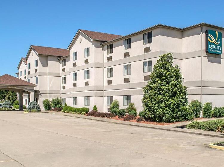 בית מלון כפרי Quality Inn & Suites Brooks Louisville South