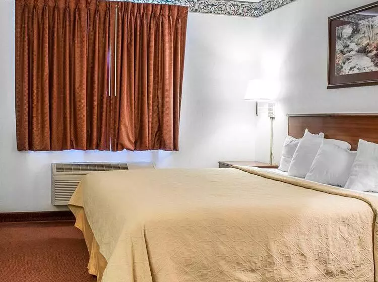 Отель Quality Inn & Suites Brooks Louisville South