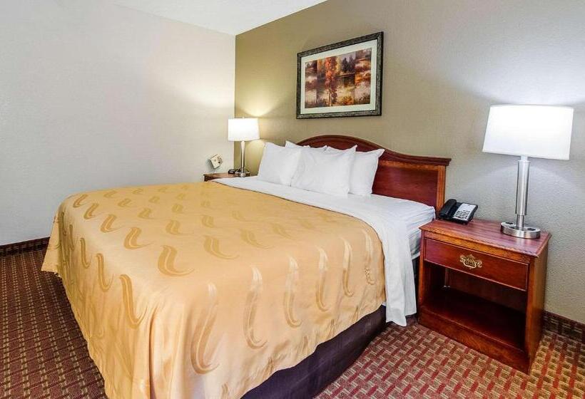 Отель Quality Inn & Suites Lexington Near I 64 And I 81