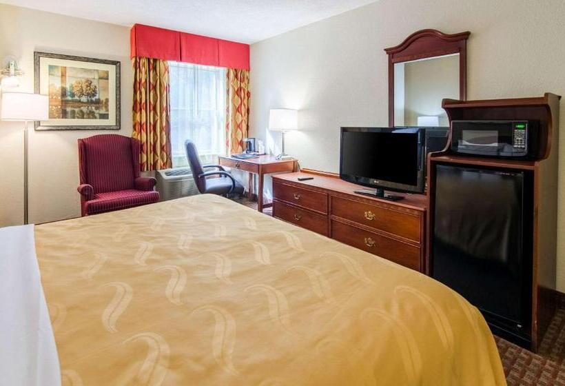 Отель Quality Inn & Suites Lexington Near I 64 And I 81