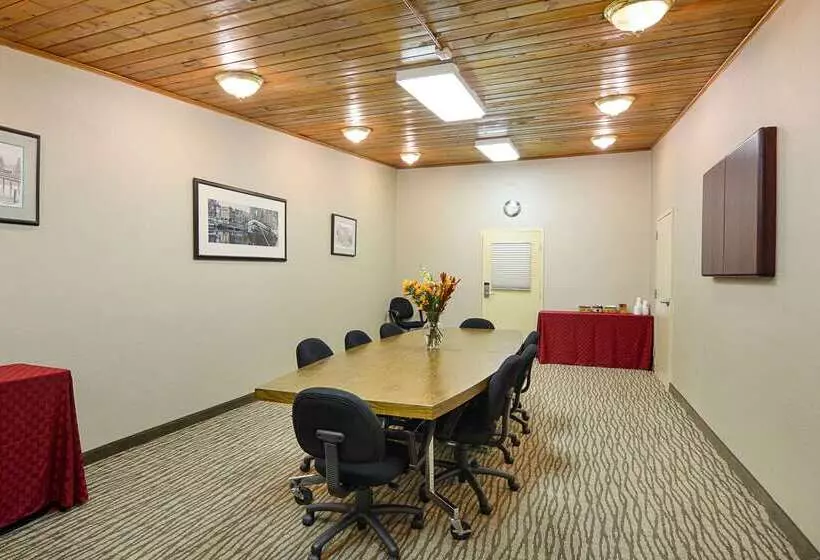 ホテル Quality Inn