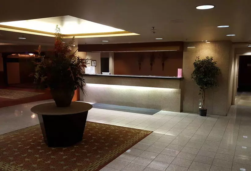 호텔 Rodeway Inn Akron