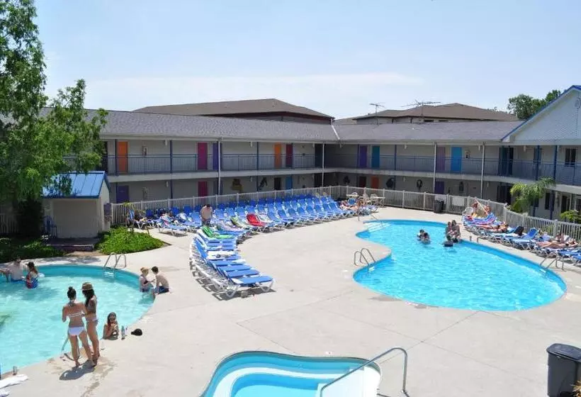 Hotelli Islander Inn