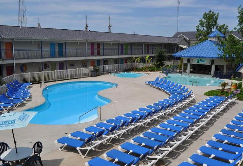 ホテル Islander Inn