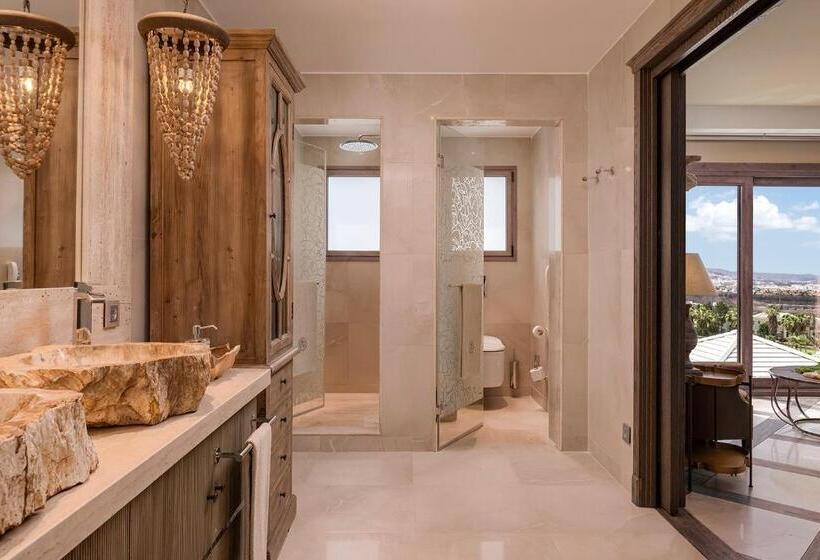 Royal River, Luxury Hotel Adults Only