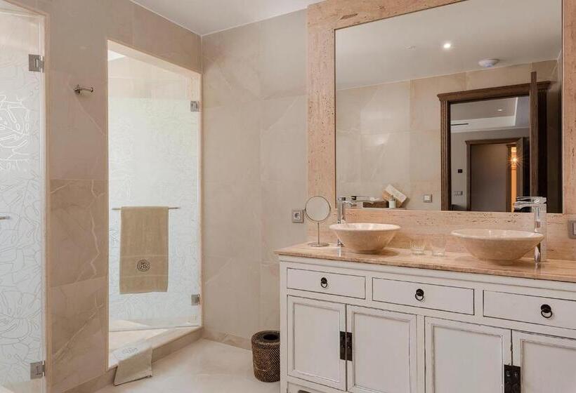 Royal River, Luxury Hotel Adults Only