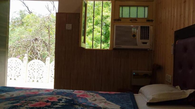 ホテル Host Near Taj