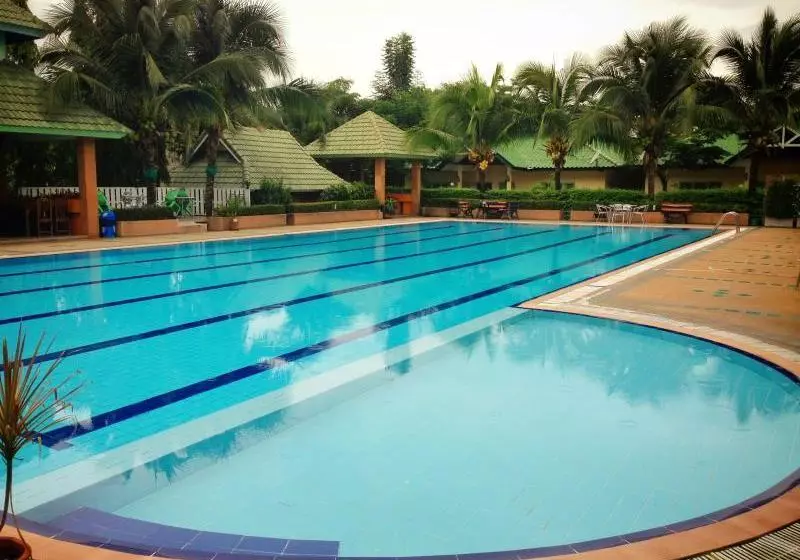 Hotelli Maerim Whale Park Resort