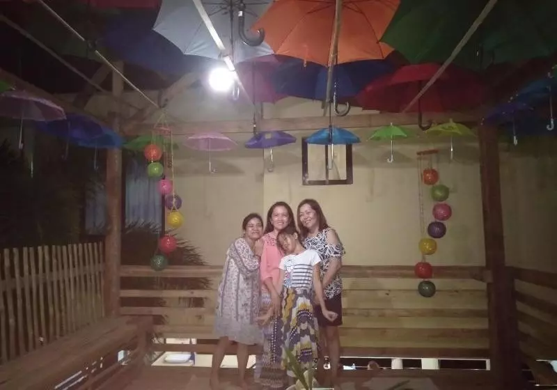 هتل Sascha’s Resort Oslob