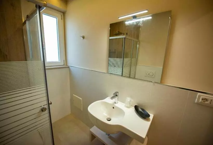 Aamiaismajoitus (B&B) Michelino House