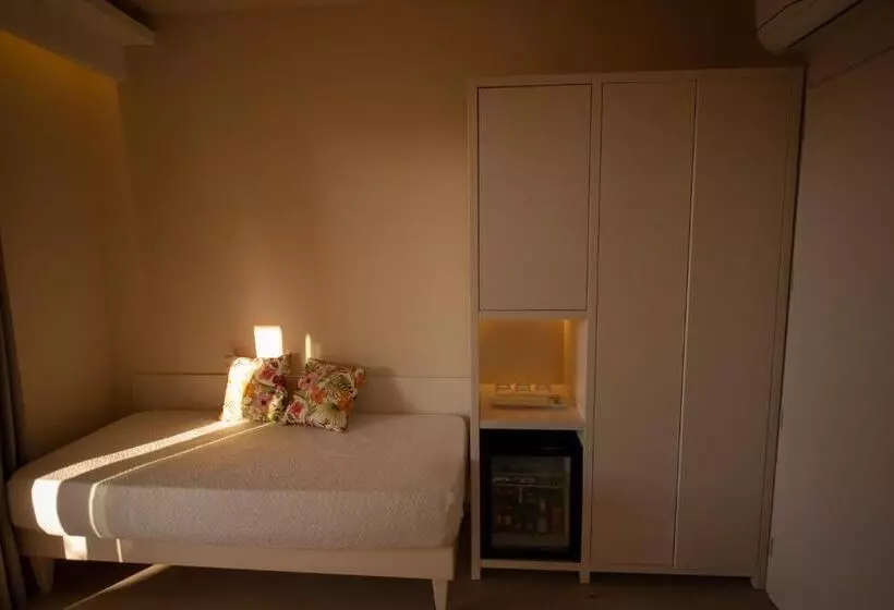 Aamiaismajoitus (B&B) Michelino House