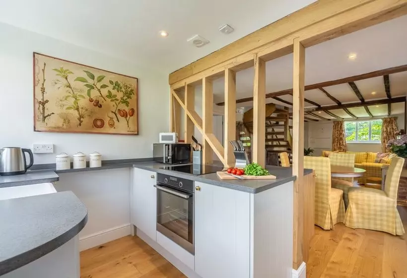 Fenwick Cottage