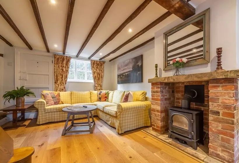 Fenwick Cottage
