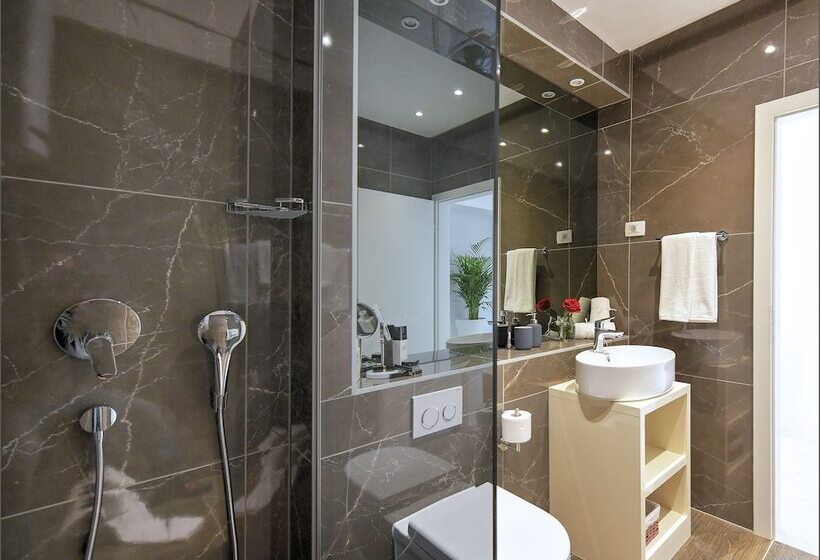 Pensão Via Porto Rooms