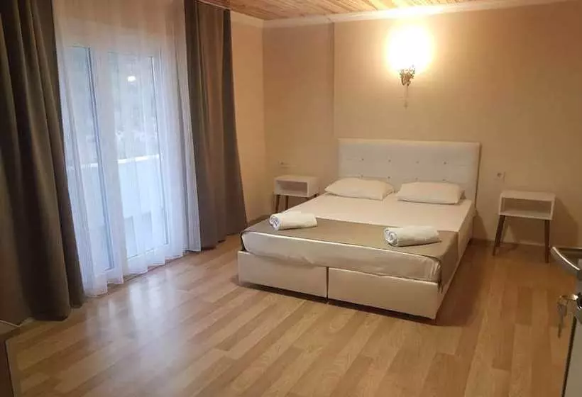 Ayka Otel