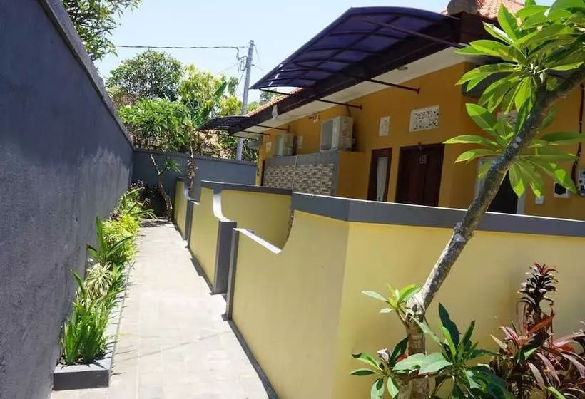 ベッドアンドブレックファースト Kubu Karang Homestay