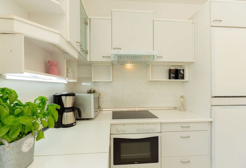 Hedera Estate, House Hedera V