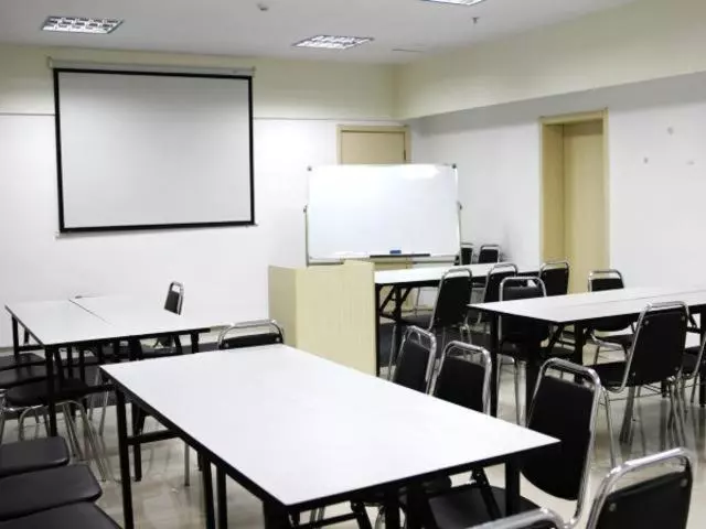 Hotelli Jinjiang Inn Zhenjiang Jiefang Road