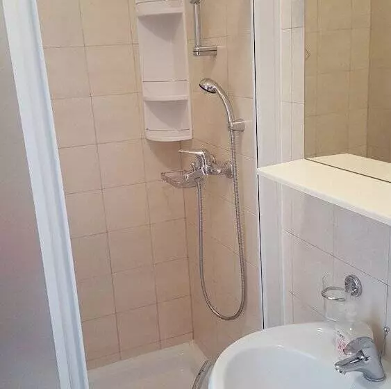 Majatalo Apartment & Rooms Graciela