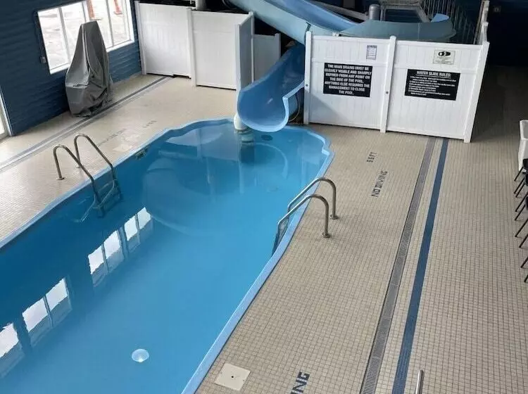 هتل Baymont By Wyndham Bozeman