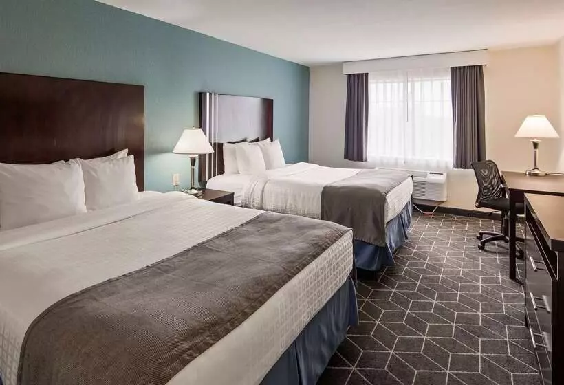 هتل Best Western Plus Portage  And Suites