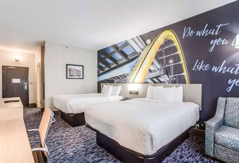 호텔 Clarion Pointe Franklin   Nashville Area