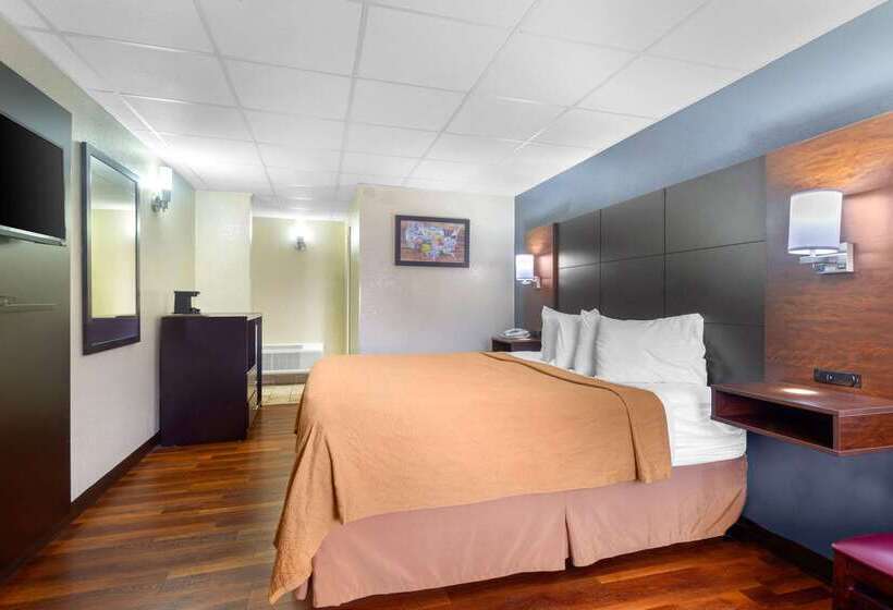 فندق Econo Lodge Inn & Suites Gatlinburg At The Convention Center