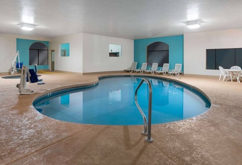 בית מלון כפרי Howard Johnson By Wyndham Holbrook