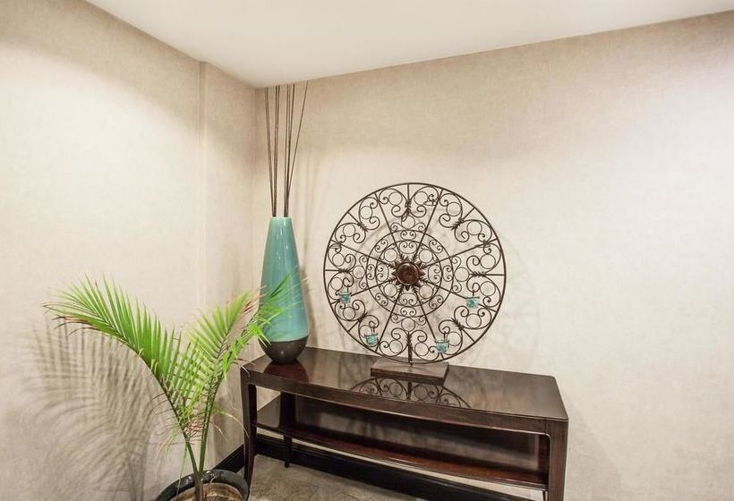 Otel Lodge Of La Mesa