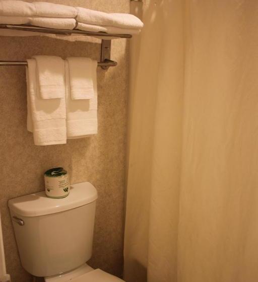 Otel Port Of Tacoma Inn