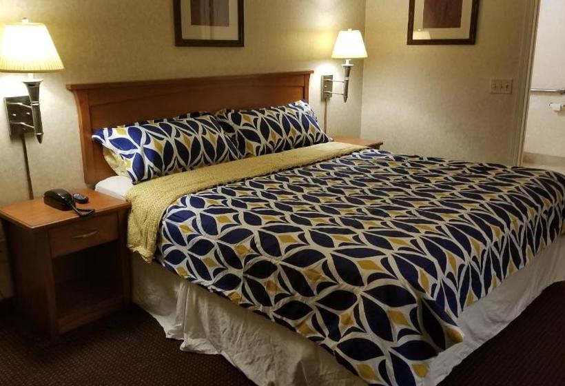 Otel Port Of Tacoma Inn