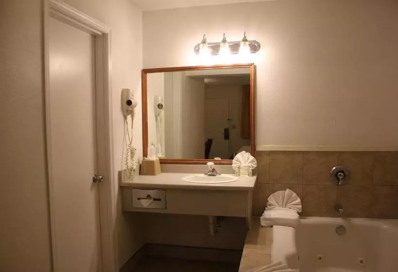 호텔 Port Of Tacoma Inn