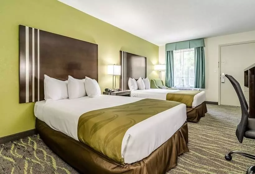 호텔 Quality Inn & Suites Creedmor   Butner