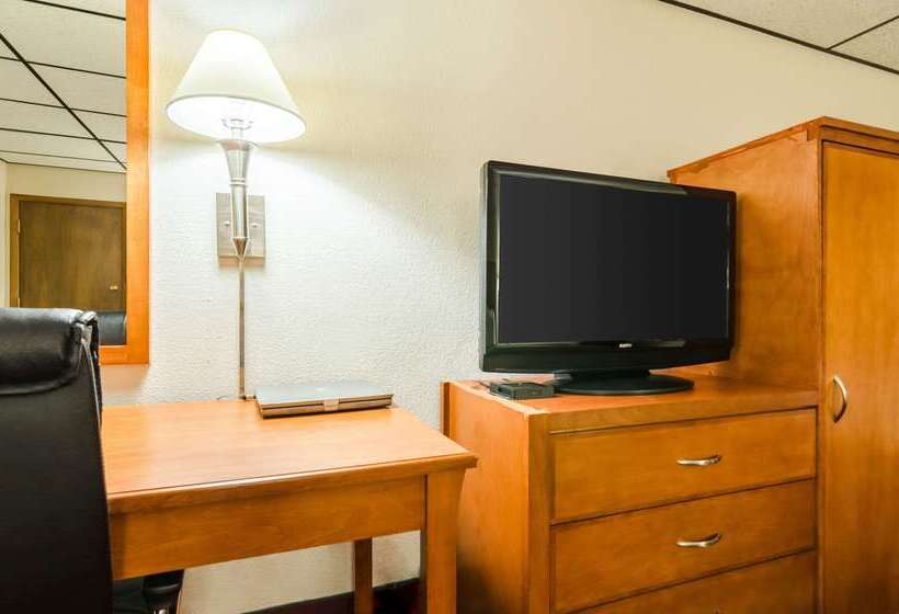 فندق Quality Inn & Suites Salina