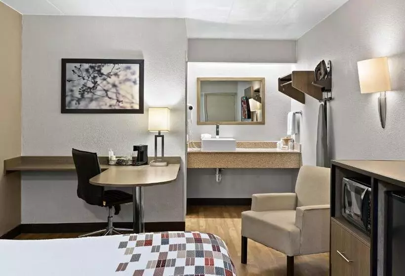 בית מלון כפרי Red Roof Inn Cleveland Independence