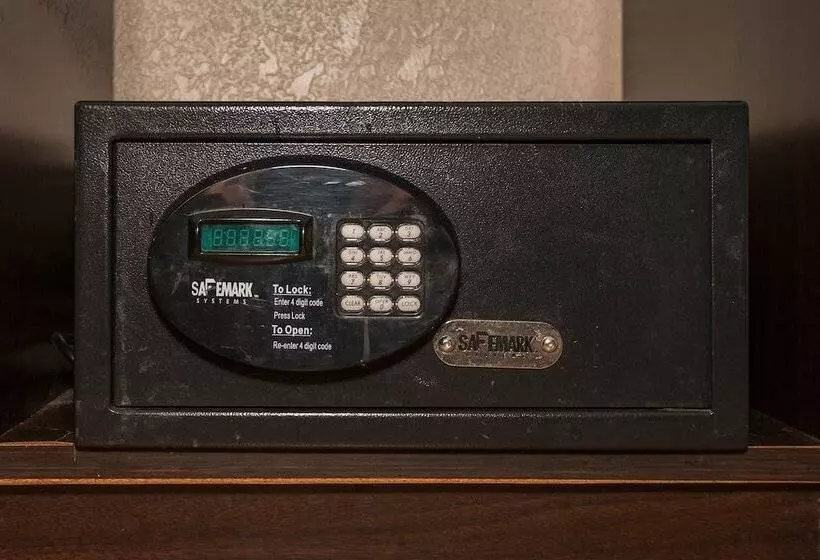 هتل Red Roof Inn Orlando South  Florida Mall