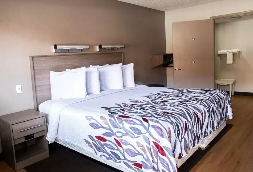 هتل Red Roof Inn Rochester  Henrietta