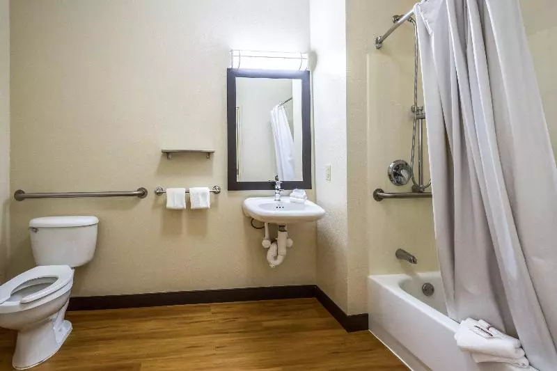 هتل Red Roof Inn Plus+ Tempe   Phoenix Airport