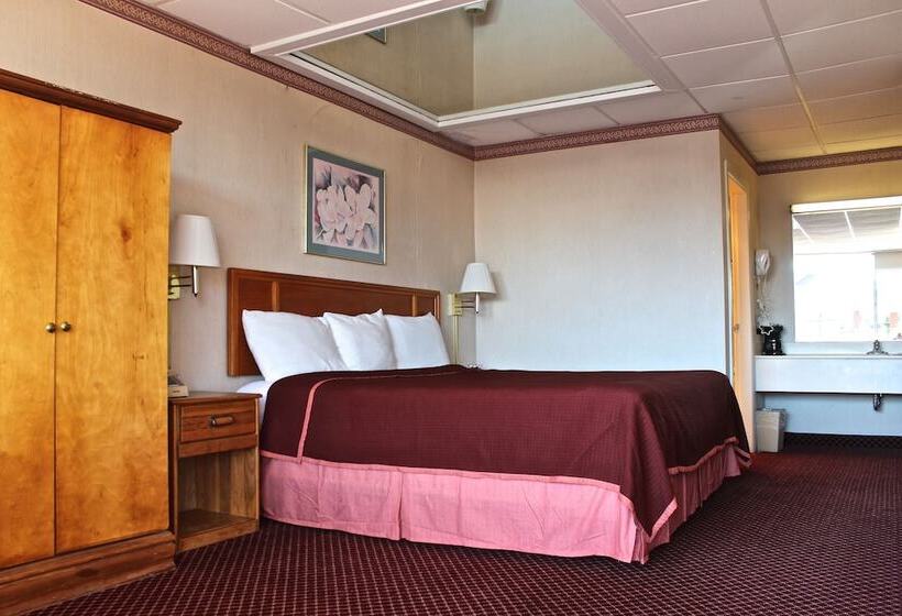 Отель Regency Inn Richmond