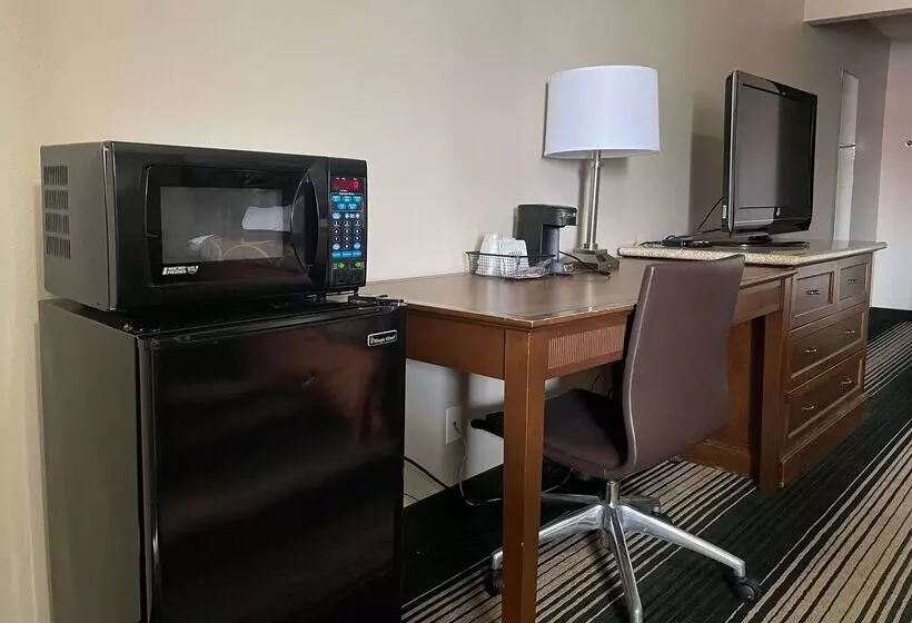 호텔 Super 8 By Wyndham Junction City