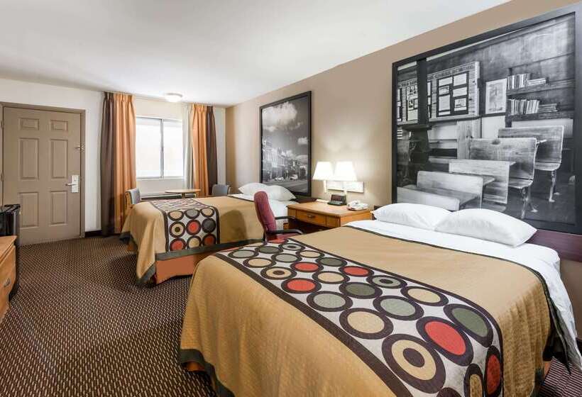 فندق Super 8 By Wyndham Junction City